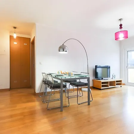 Modern Olaias By Homing Lägenhet *
