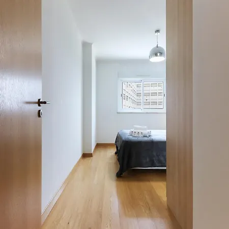 Modern Olaias By Homing * Lisbon